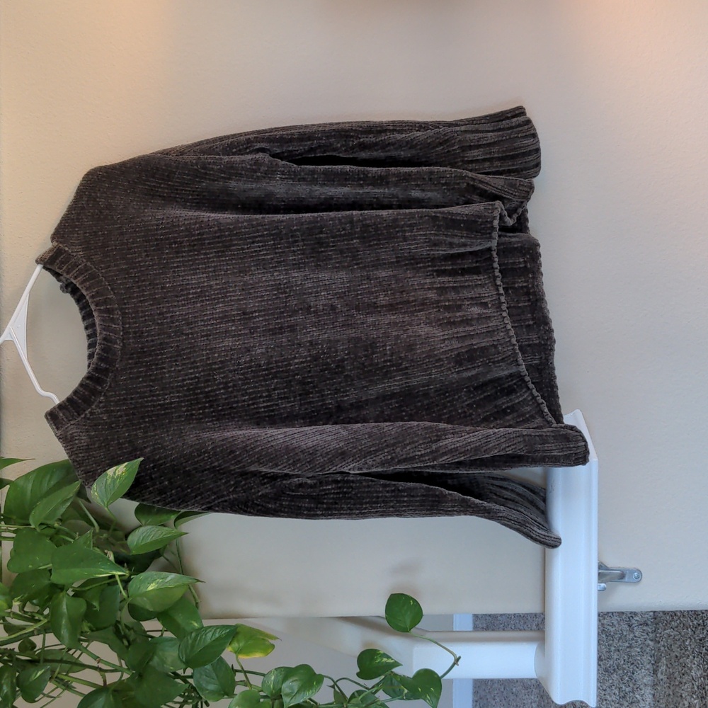 Super soft sweater!